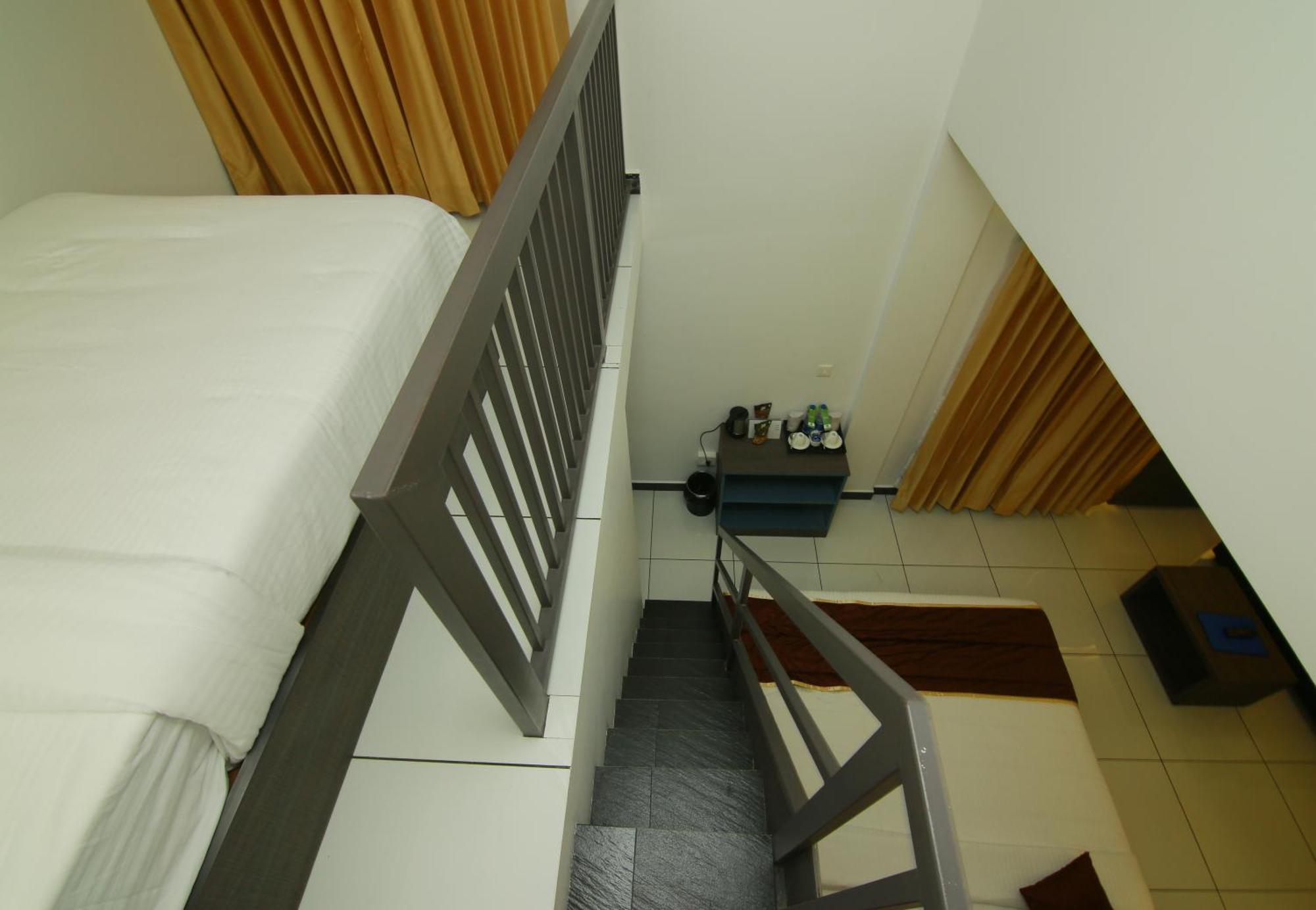 Palette Hill View Resorts Вагамон Екстериор снимка