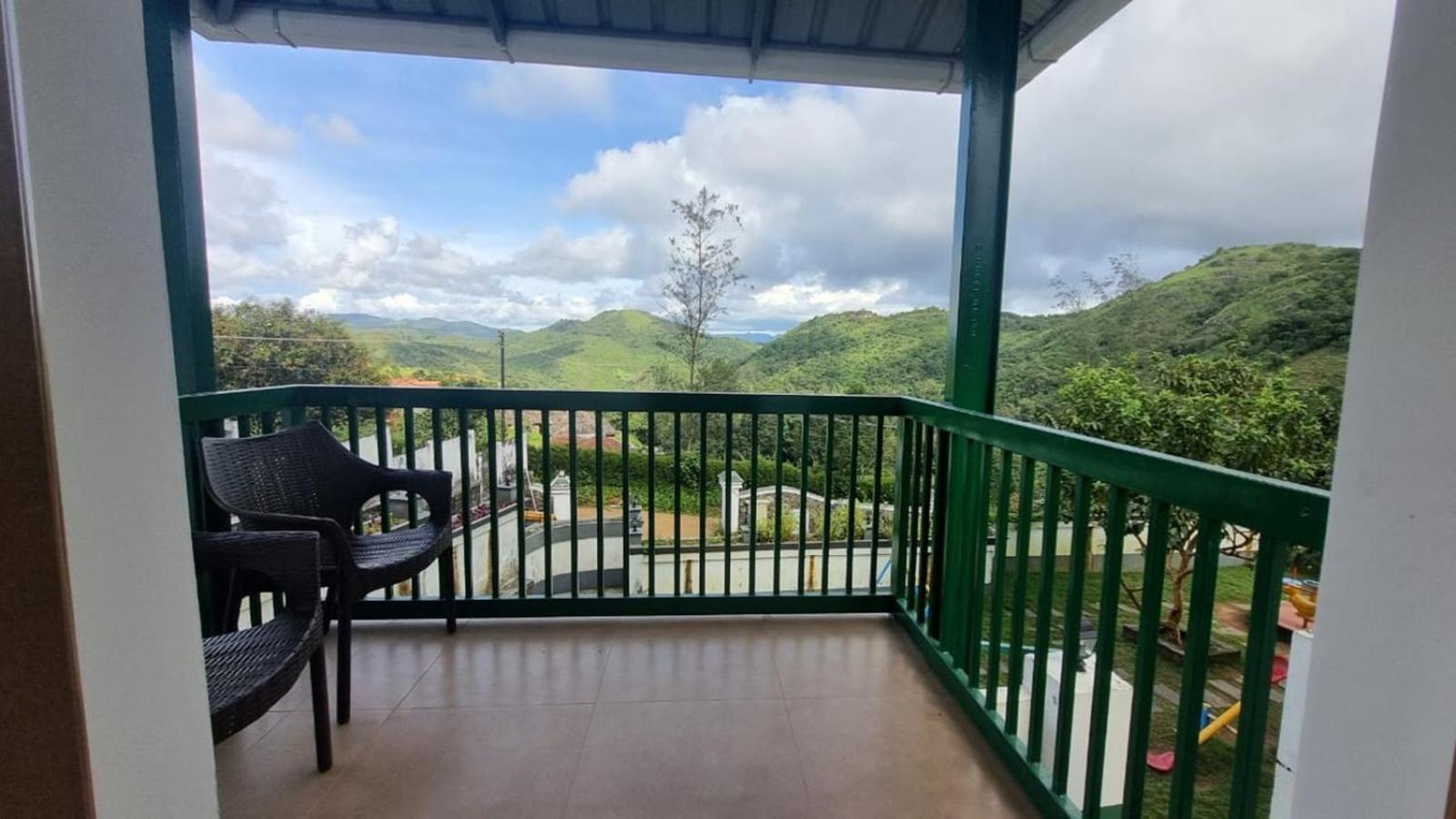 Palette Hill View Resorts Вагамон Екстериор снимка